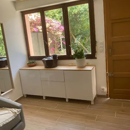 Apartament Lavandou - 500m *